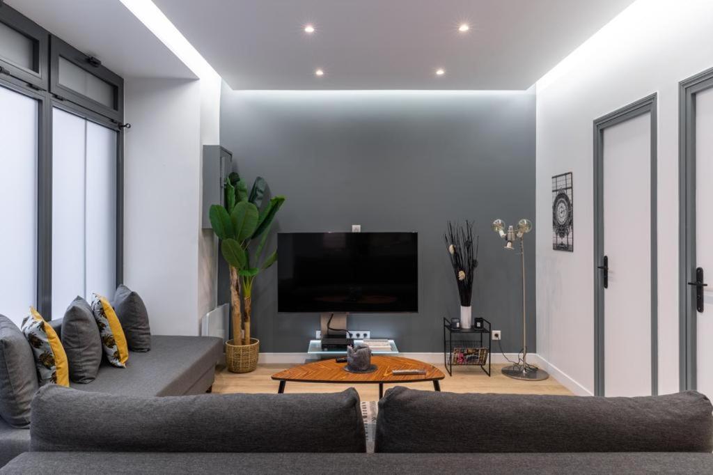 פריז Hsh Batignolles Sauffroy Charming Apartment 8P מראה חיצוני תמונה