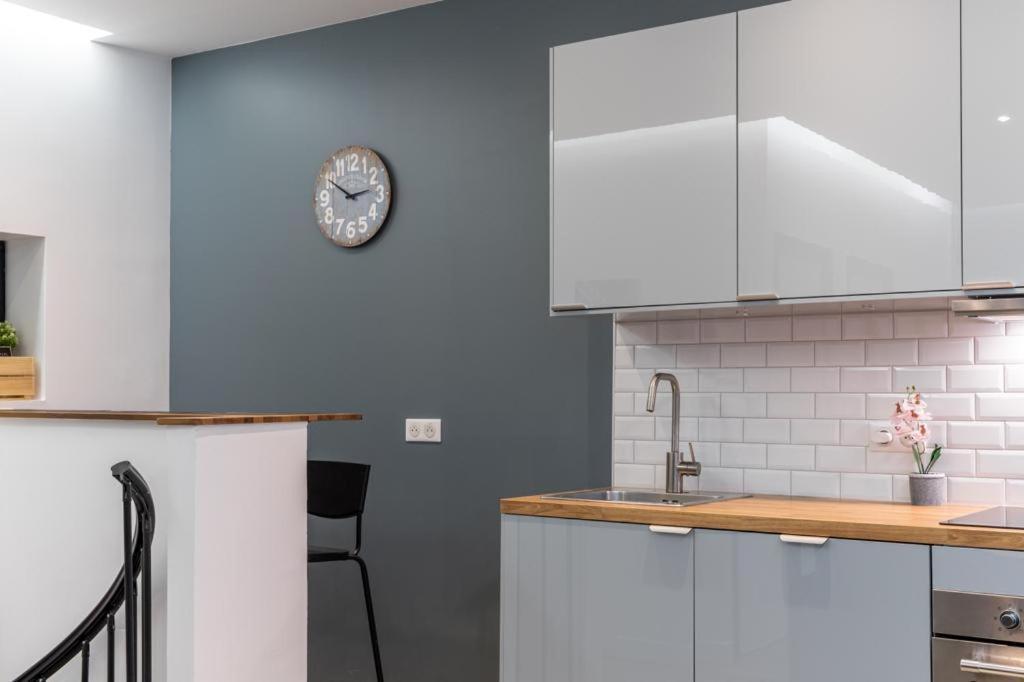 פריז Hsh Batignolles Sauffroy Charming Apartment 8P מראה חיצוני תמונה
